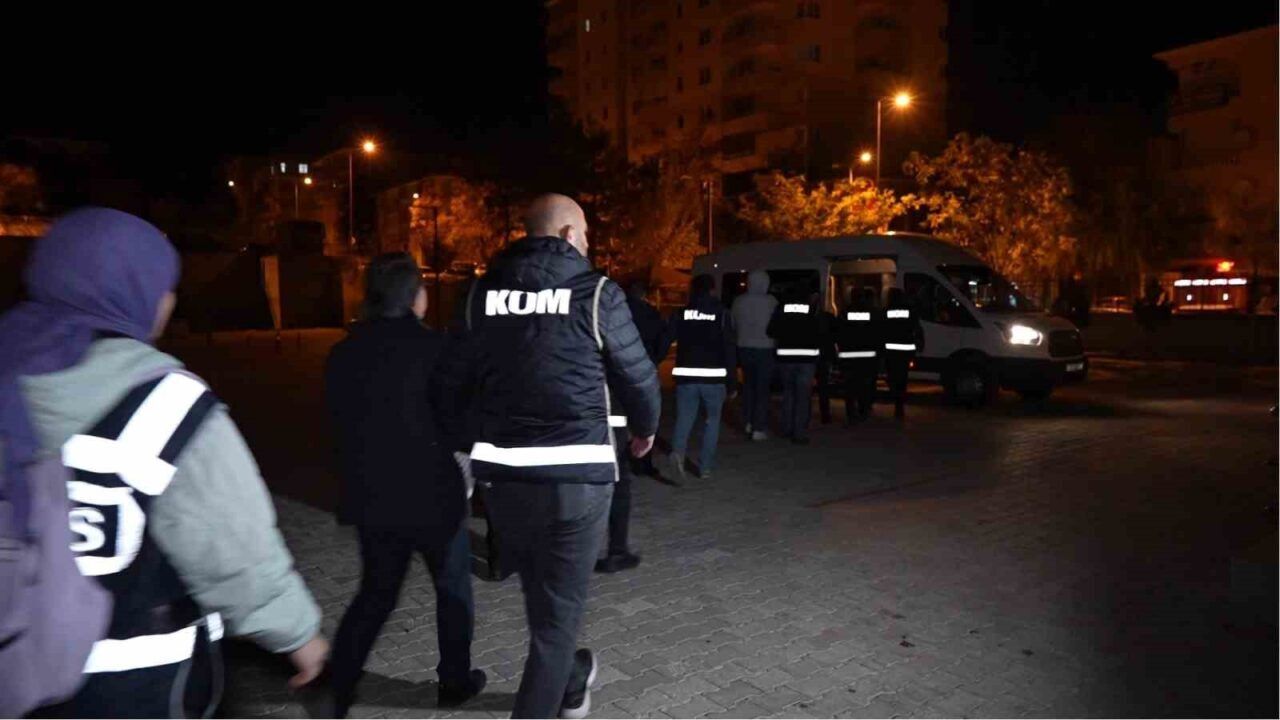 "Sahte rapor" operasyonunda 4 ay tutuklu kalan 2’’i doktor 8 kişi adli kontrolle serbest bırakıldı