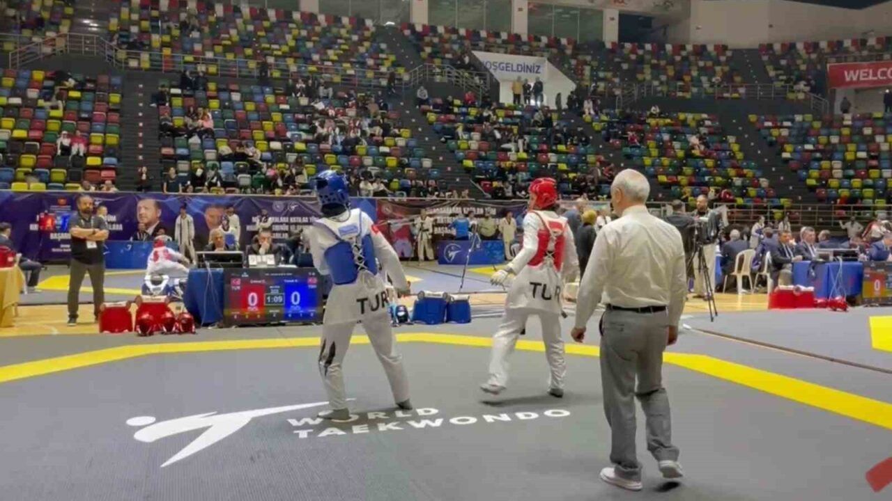 Türkiye Ümitler Taekwondo Şampiyonası, Samsun’da yapıldı