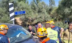 Yeşilyurt'ta otomobil bariyerlere çarptı: 1 ölü, 2 yaralı