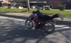 Erbaa’da Plakasız Motosiklet Sürücüsünün Hareketleri Vatandaşları Tedirgin Etti