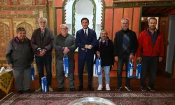 Tokat’ta Ayakkabı Boyacılarından Başkan Yazıcıoğlu’na Teşekkür Ziyareti