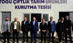Prof. Dr. Mahmut Ak ve Kazakistan Heyeti, TOGÜ’nün Uygulamalı Eğitim Tesislerini İnceledi