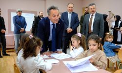 Tokat Gaziosmanpaşa Üniversitesi’nden Minik Öğrencilere Karne Hediyesi