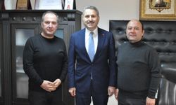 AK Parti Genel Merkez Yerel Yönetimler Başkan Yardımcısı Eroğlu'ndan Hürsöz ve Sesimiz Gazetelerine Ziyaret