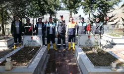 TOKAT BELEDİYESİ’NDEN BAYRAM ÖNCESİ MEZARLIKLARDA KAPSAMLI ÇALIŞMA