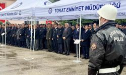 Tokat'ta Polis Teşkilatının 181 kuruluş yıl dönümü yağmur altında kutlandı