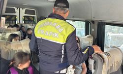 Tokat'ta jandarmadan okul servislerine sıkı denetim