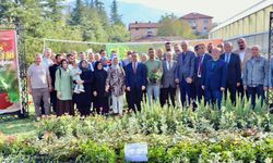 TOGÜ’den Tokat’ta Süs Bitkileri Yetiştiriciliğine Destek