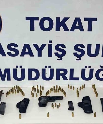 Tokat'ta polis delil aradı, cephanelik buldu