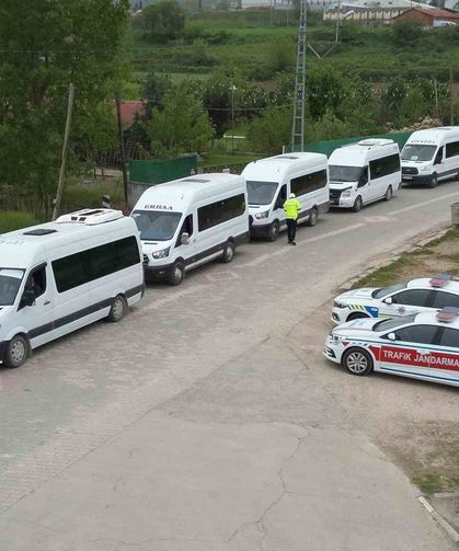 Erbaa'da kurallara uymayanlara servis sürücülerine ceza yağdı