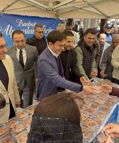 Tokat Belediyesi Türkeş'i dualarla yad etti