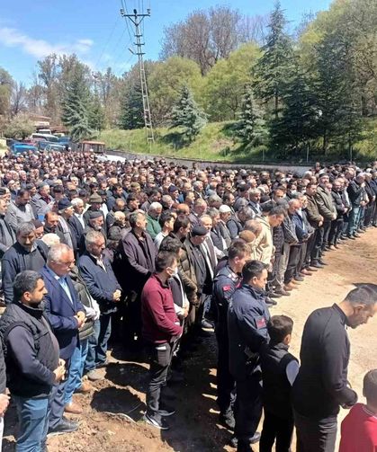 Tokat'ta KKKA tedbiri, cenaze namazı araç başında kılındı