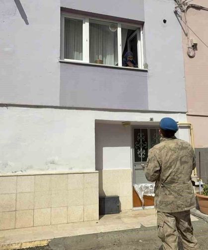 Turhal'da taşkın alarmı, jandarma ev ev gezip uyardı