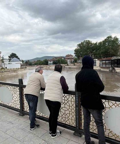 Yeşilırmak 2 günde 15 santimetre yükseldi