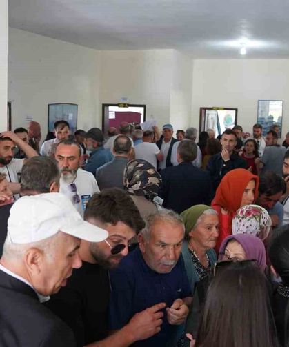 Çevrecik'te 12 yıl sonra seçim heyecanı yaşandı