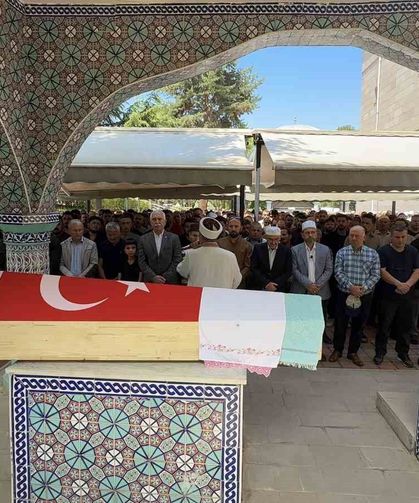Kelkit Çayı'nda hayatını kaybeden genç son yolculuğuna uğurlandı