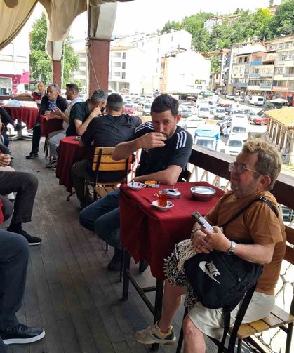 Niksar'da yaşayan 1 metrelik adam ilçenin neşe kaynağı oldu
