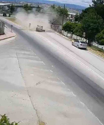 Otomobil takla attı, sürücü yaralandı