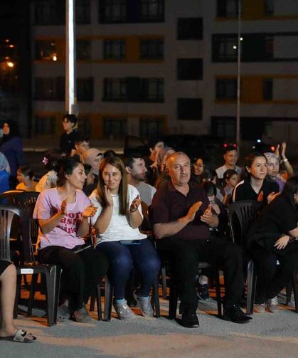 Turhal Belediyesi Mahalle Konserleri'yle yazı renklendiriyor