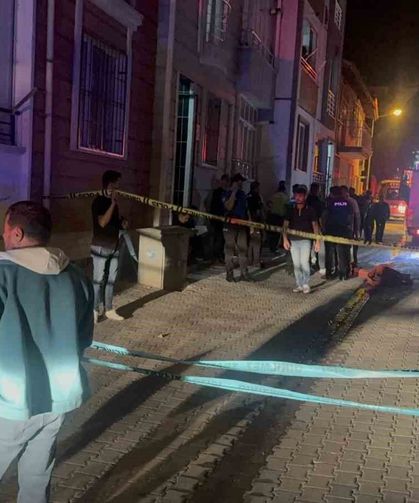 Tokat'ta apartman dairesinde yangın paniği: 4 kişi dumandan etkilendi