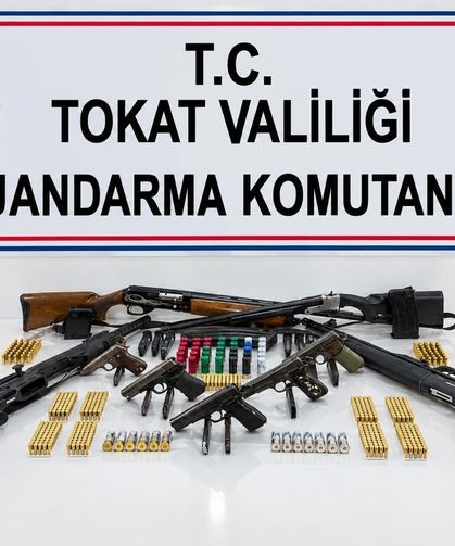 Tokat'ta ruhsatsız silah ve mühimmat ele geçirildi