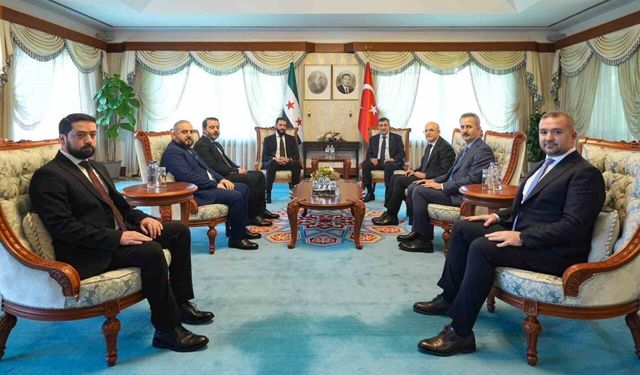 Cumhurbaşkanı Yardımcısı Yılmaz, Suriye Cumhurbaşkanı Şara ile görüştü
