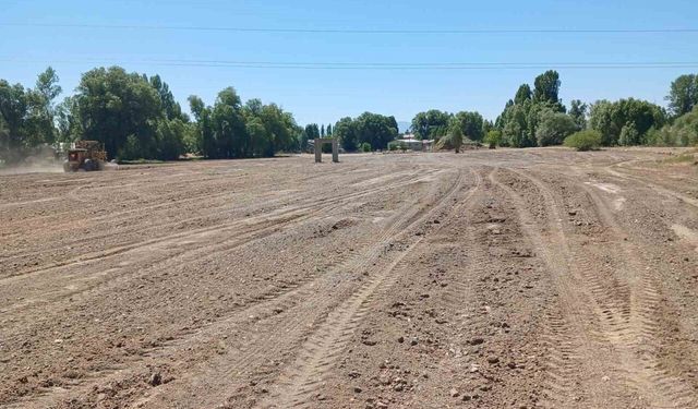 Arpalı’da mera alanları yeşillendiriliyor