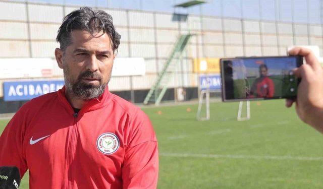 Çaykur Rizespor’da İlhan Palut’un sözleşmesi uzatıldı
