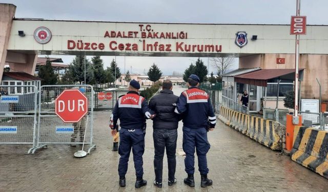 Düzce’de aranan 21 bin 700 kişi sorgulandı 20 kişi tutuklandı