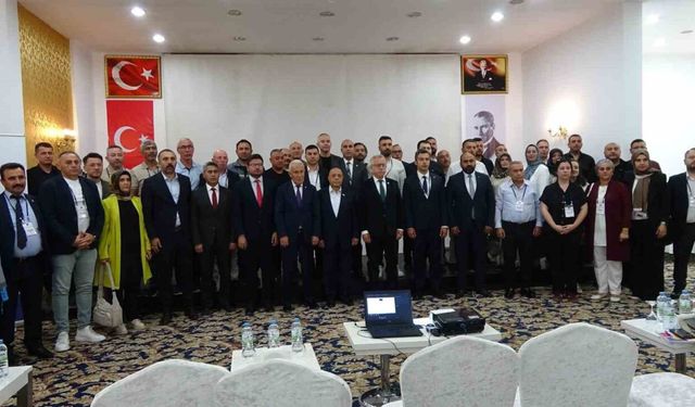HAK-İŞ Başkanı Arslan: "OECD ülkeleri içinde, ülkemizdeki çalışanlar gayrısafi milli hasıladan 2-3 kat daha az pay alıyor"