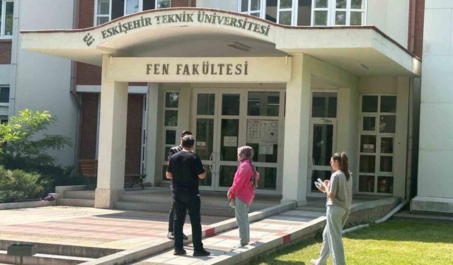 Kapılar kapatıldıktan 10 dakika sonra gelen aday YKS’ye giremedi