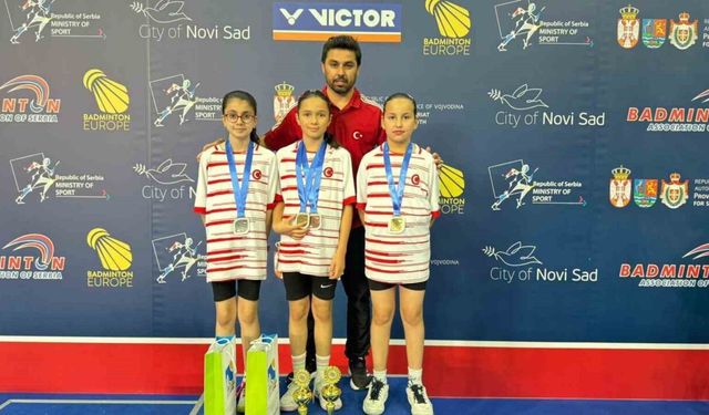 Kayserili Badmintoncular Sırbistan’da madalyaları topladı