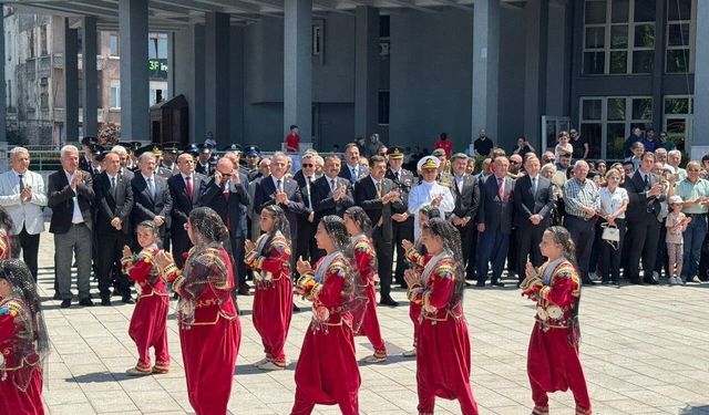 Zonguldak’ın düşman işgalinden kurtuluşunun 104. yılı törenle kutlandı