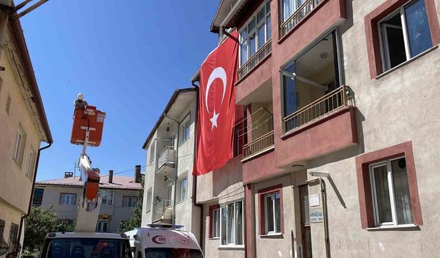 Eşinin şehadet haberini Sivas’ta aldı