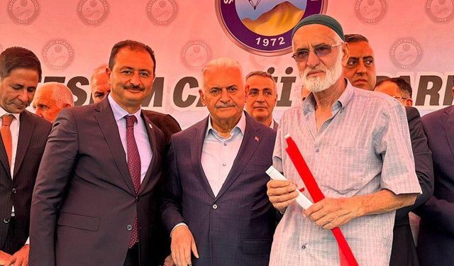 Eski Başbakan Binali Yıldırım’dan Şenyurt’a Yeni Fabrika Müjdesi