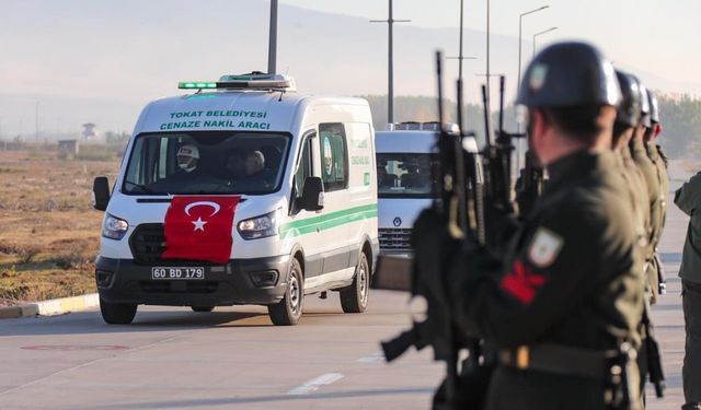 Şehit Eyüp Güner Gaziantep’e dualarla uğurlandı