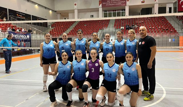 TOGÜ Kadın Voleybol Takımından ÜNİLİG’de Önemli Başarı