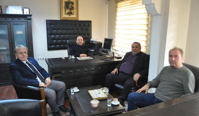 Başkan Özdemir ve Gazeteci-Yazar Alpay’dan nezaket ziyareti