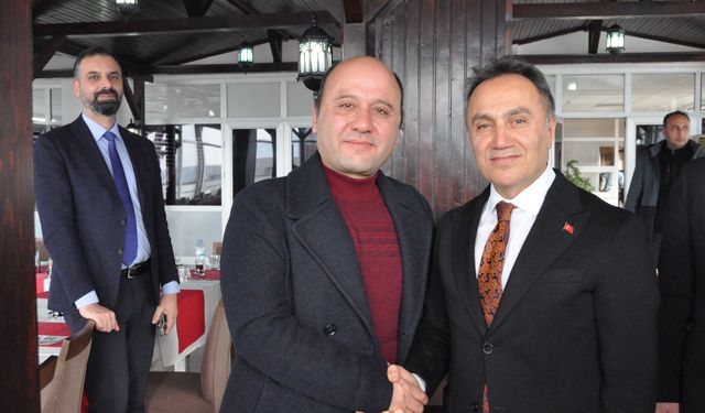 Rektör Yılmaz, 10 Ocak Çalışan Gazeteciler Günü’nde Basın Mensuplarını Ağırladı