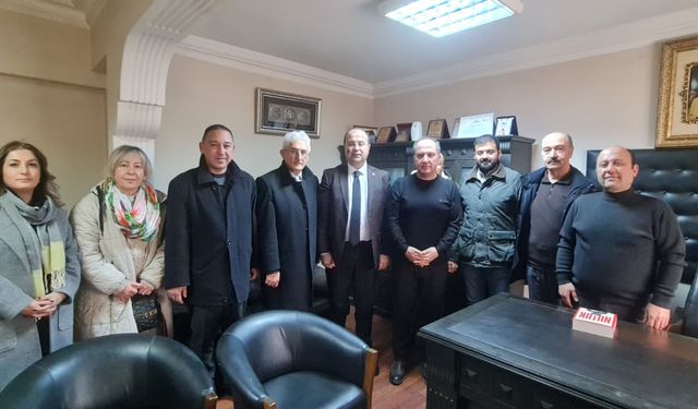 CHP Tokat İl Başkanlığı’ndan Hürsöz ve Sesimiz Gazetelerine Ziyaret