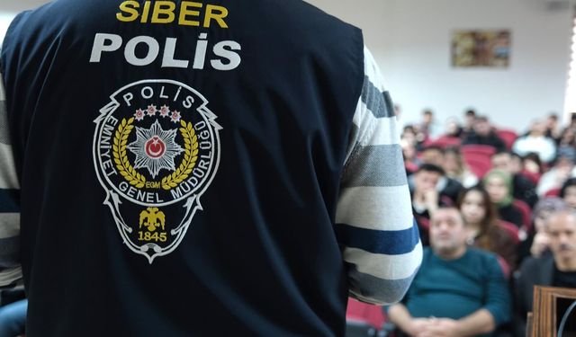 TOGÜ’den “Siber Güvenlik ve Bilinçli İnternet Kullanımı” Semineri