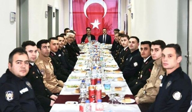 Vali Abdullah Köklü, Artova’da Emniyet ve Jandarma ile İftarda Buluştu