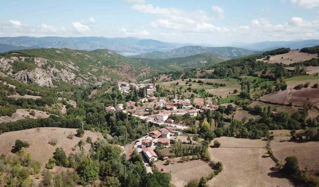Tokat'ta bir beldenin haritası değişerek ikiye bölündü