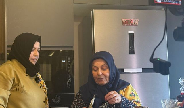 "Bir Yemek Bir Hikaye" Programının Yeni Bölüm Konuğu Müfide Ersoy Oldu