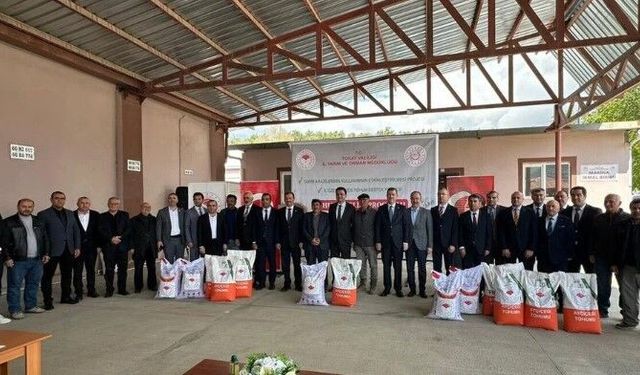 Tokat’ta Çiftçilere Tohum Desteği