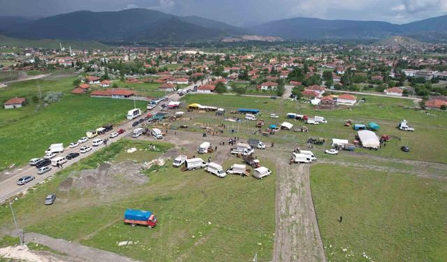 Turhal'da taşkın riskine karşı hayvan pazarı yüksek bölgeye taşındı