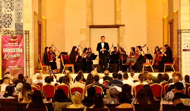 TOGÜ Orkestrasından Gökmedrese'de Konser