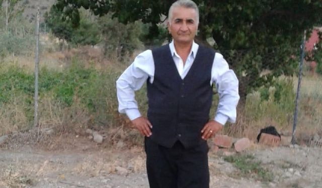 Dereye devrilen traktör sürücüsü hayatını kaybetti