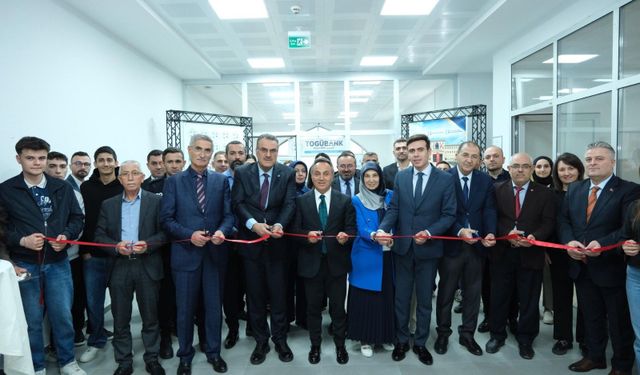 TOGÜ Pazar MYO'da "TOGÜBANK" Uygulama Laboratuvarı Açıldı