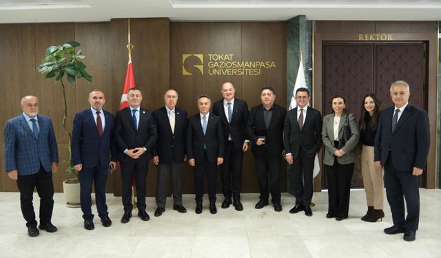 ESAS Holding CEO’su Özdoğru ve Eski Bakan Yardımcısı Dr. Büyükkaya’dan Rektör Yılmaz’a Ziyaret